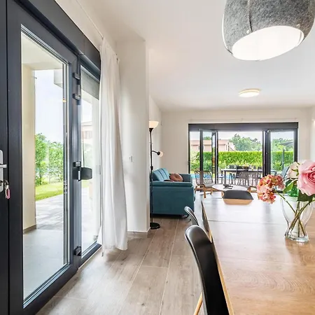 Monspinosso Aria 2 Holiday home Porec